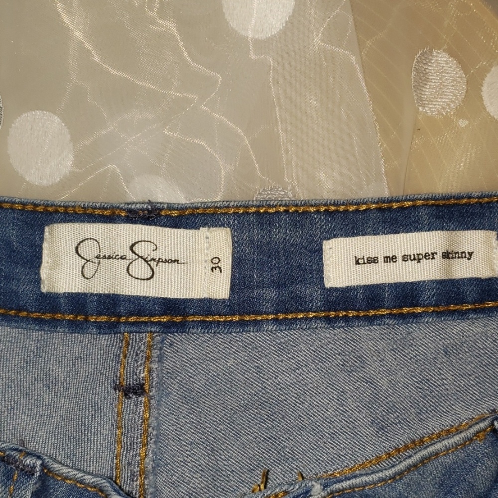 Jessica Simpson Kiss me 😘 super skinny jeans - Picture 3 of 6
